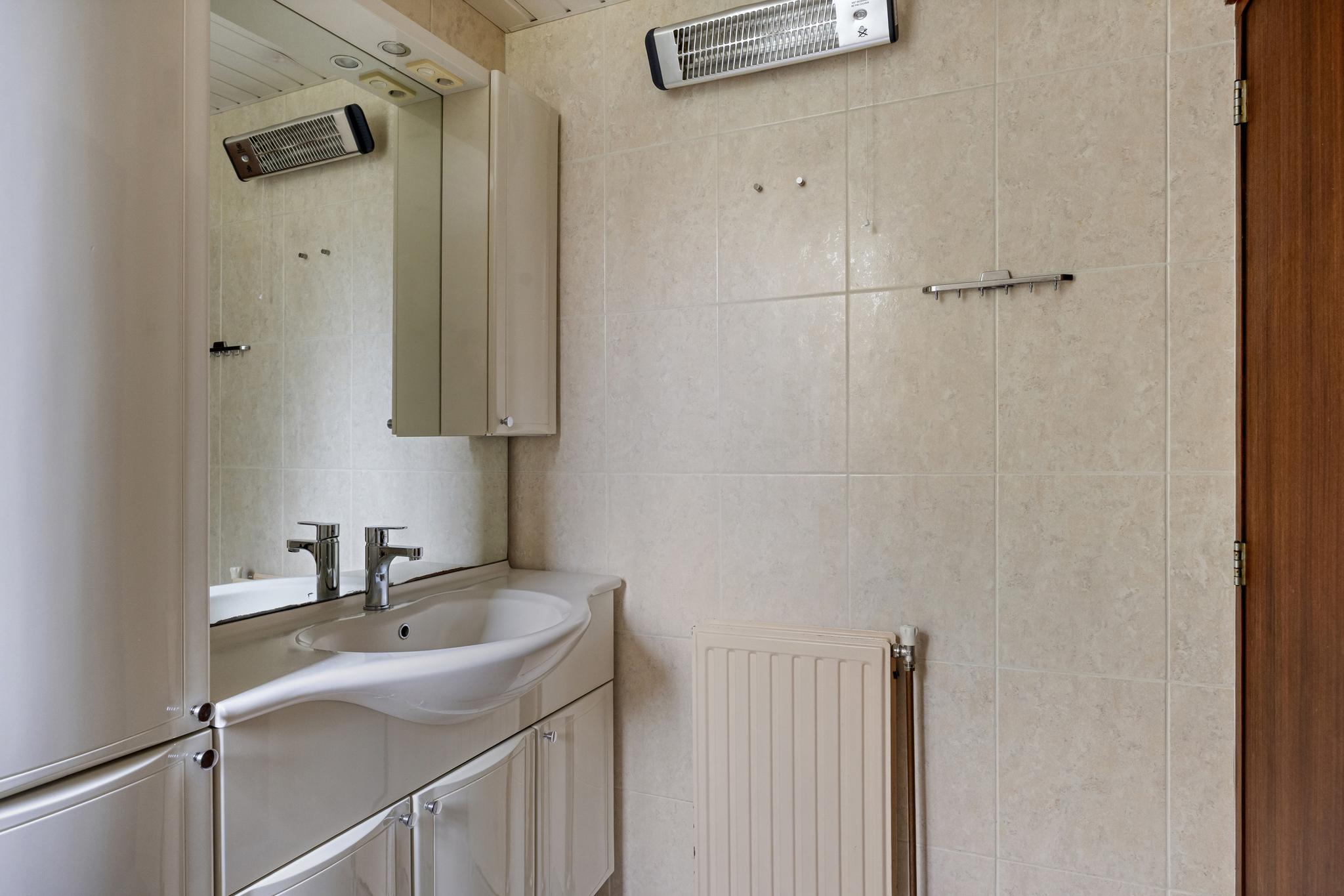 BL100460-12150-Dorpsstraat-3,-Aalst-226559278