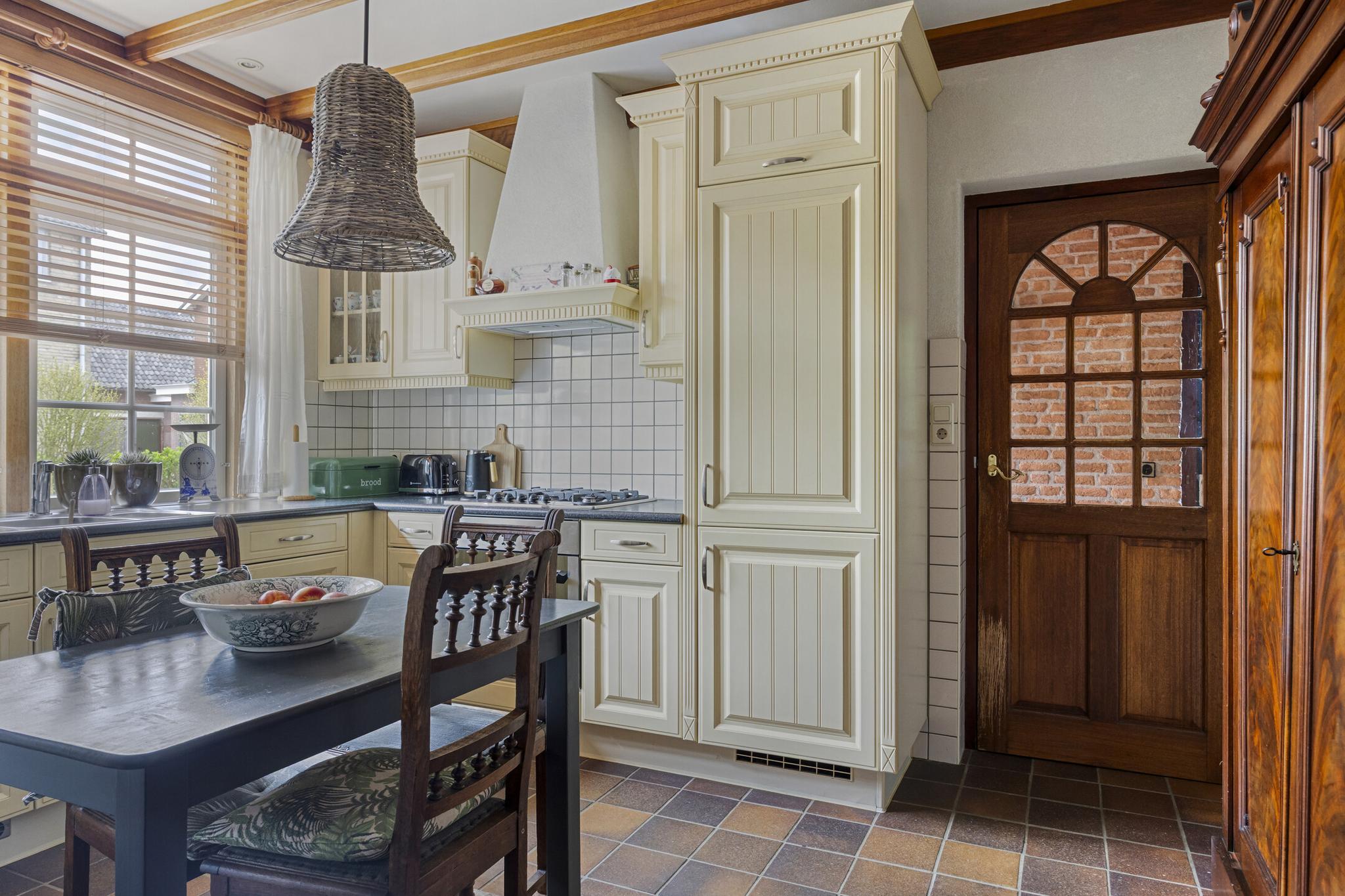 BL100460-12150-Dorpsstraat-3,-Aalst-226559282