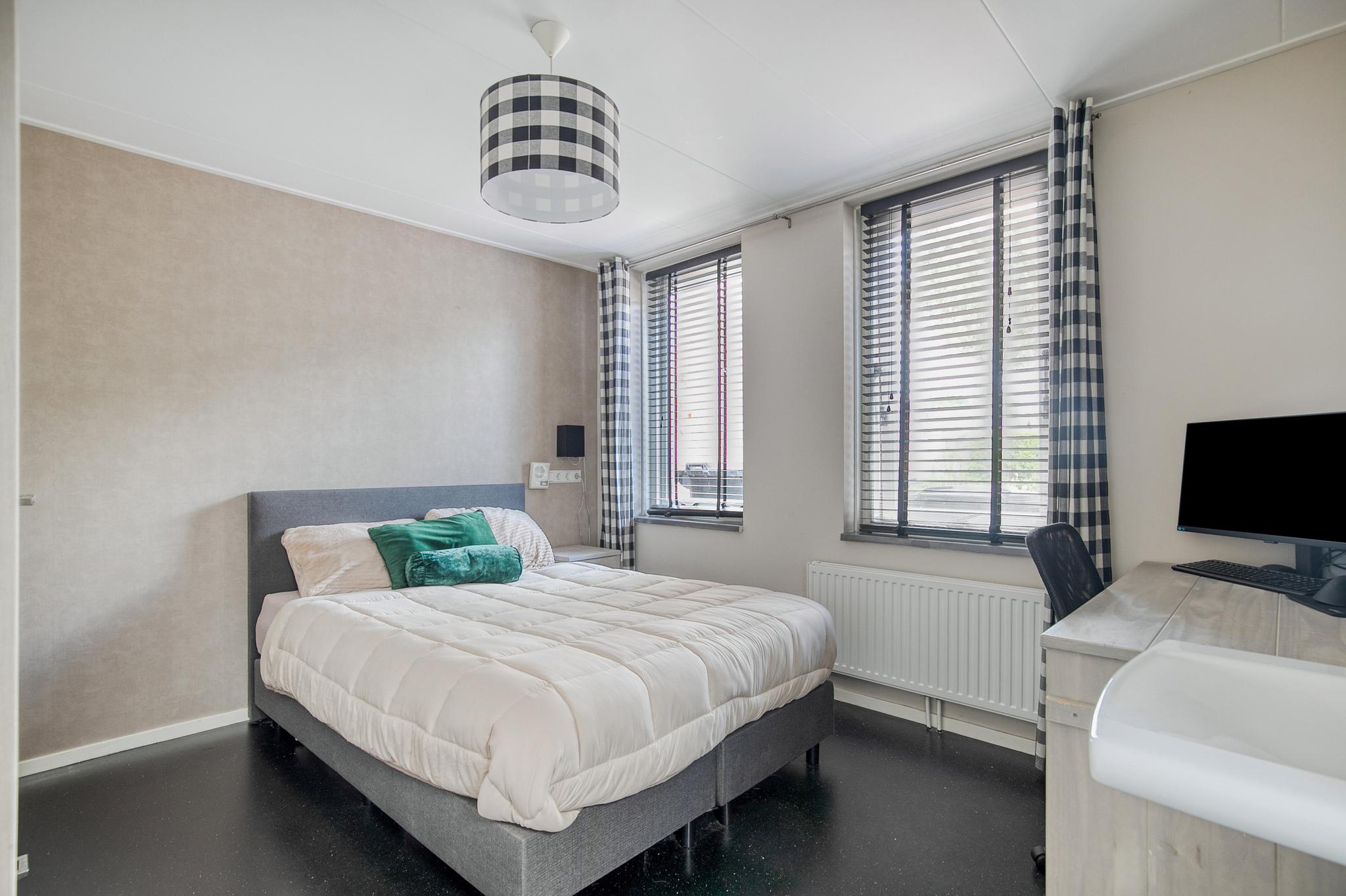 BL100461-12433-Willem-van-Oranjestraat-40,-Poederoijen-229499602