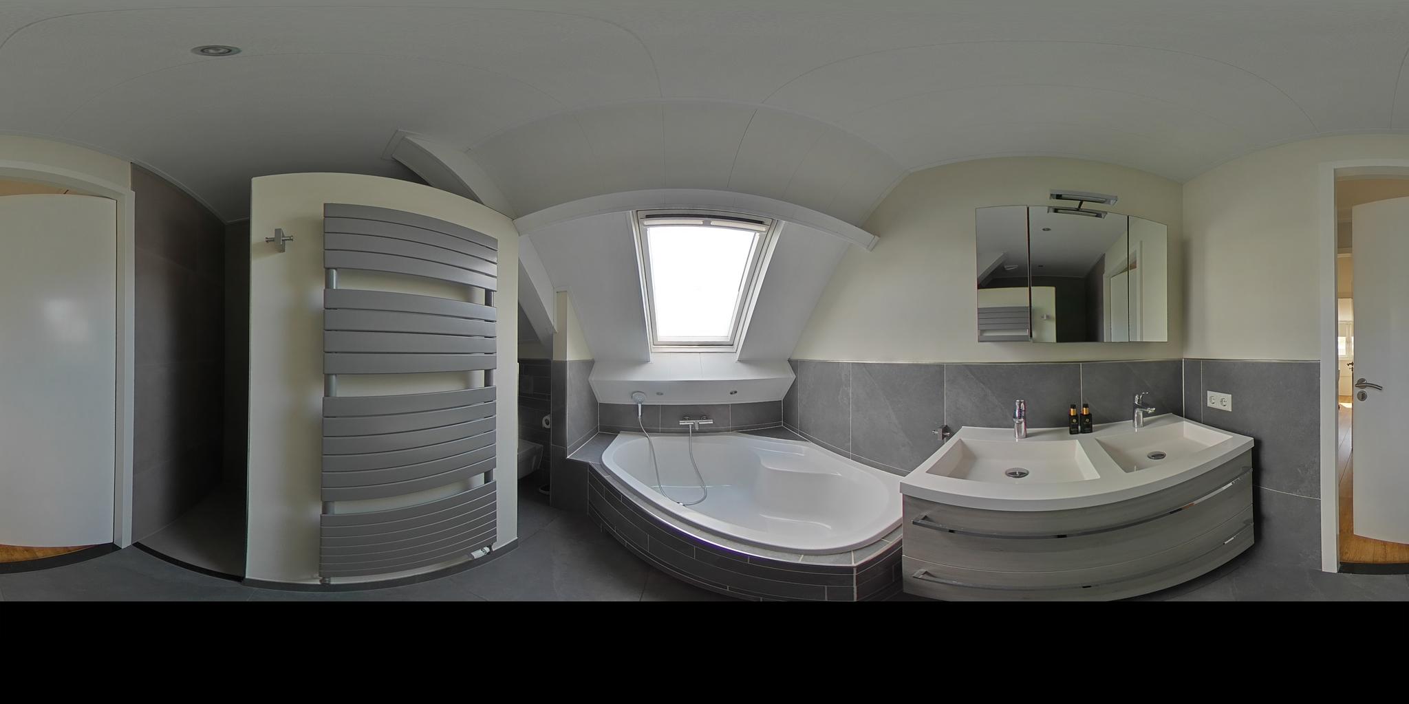 Badkamer 1e verdieping
