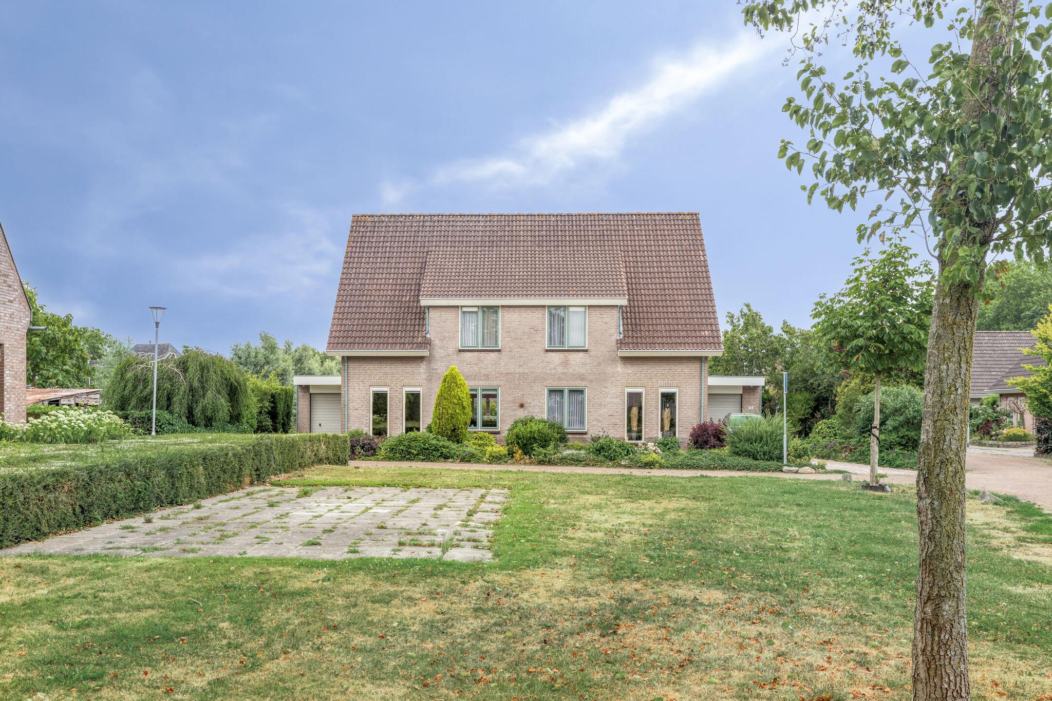 BL100468-12990-Lijsenhof-23,-Brakel-236322812