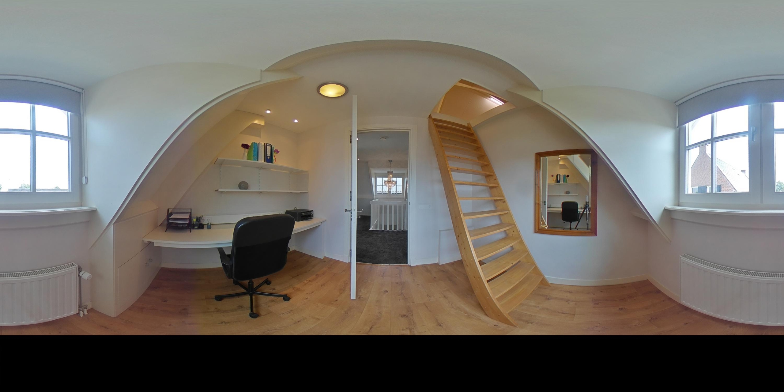 Slaapkamer/werkkamer