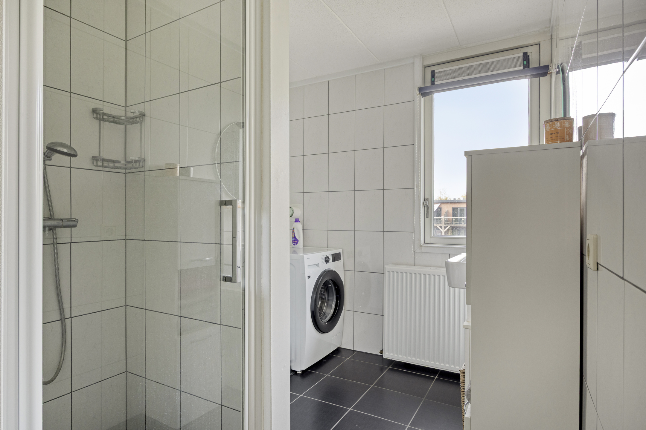 BL100501-19218-Parallelweg-42,-Giessen-295970837