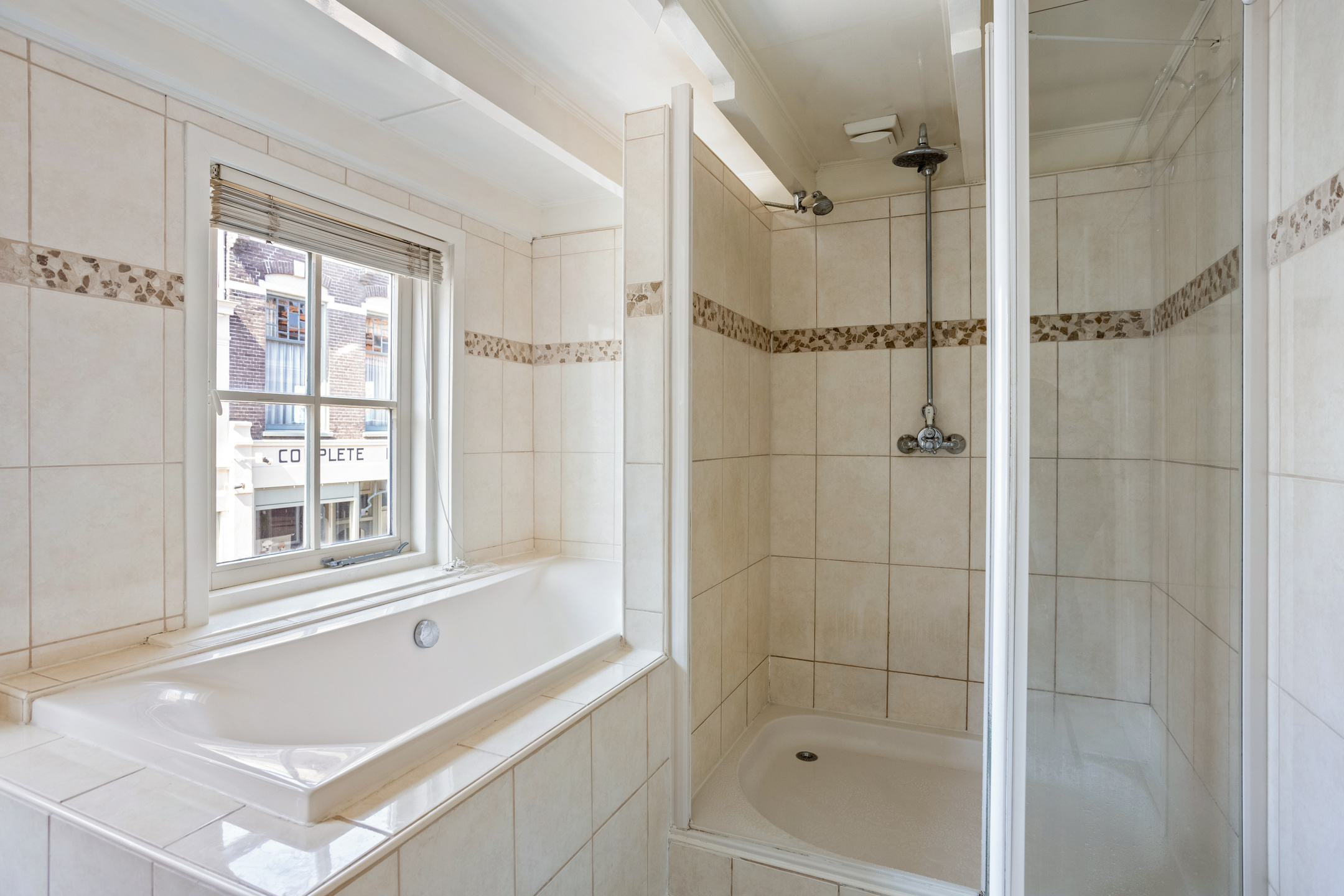ZL100606-13340-Boschstraat-67,-Zaltbommel-240772154