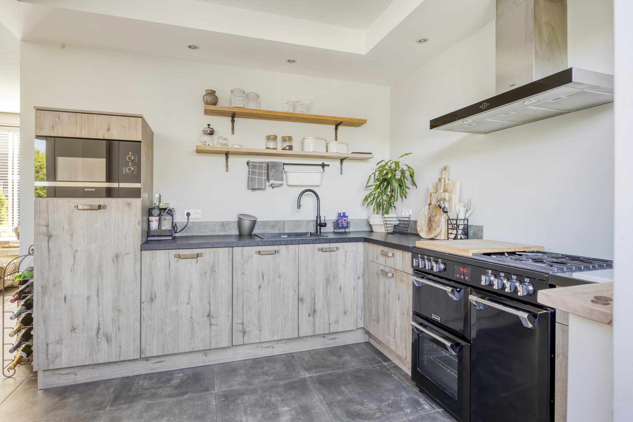 ZL100626-12512-Karel-Doormanstraat-51,-Hellouw-229115906