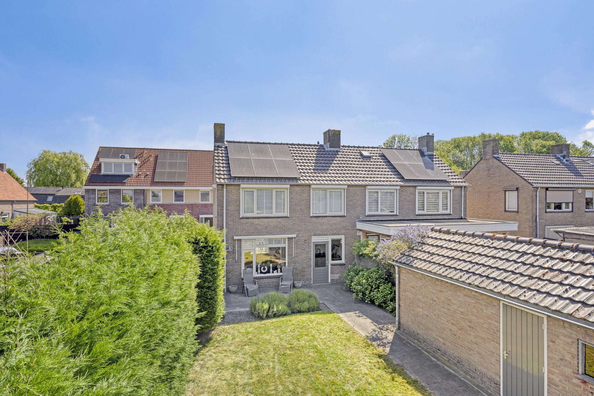 ZL100626-12512-Karel-Doormanstraat-51,-Hellouw-229116052