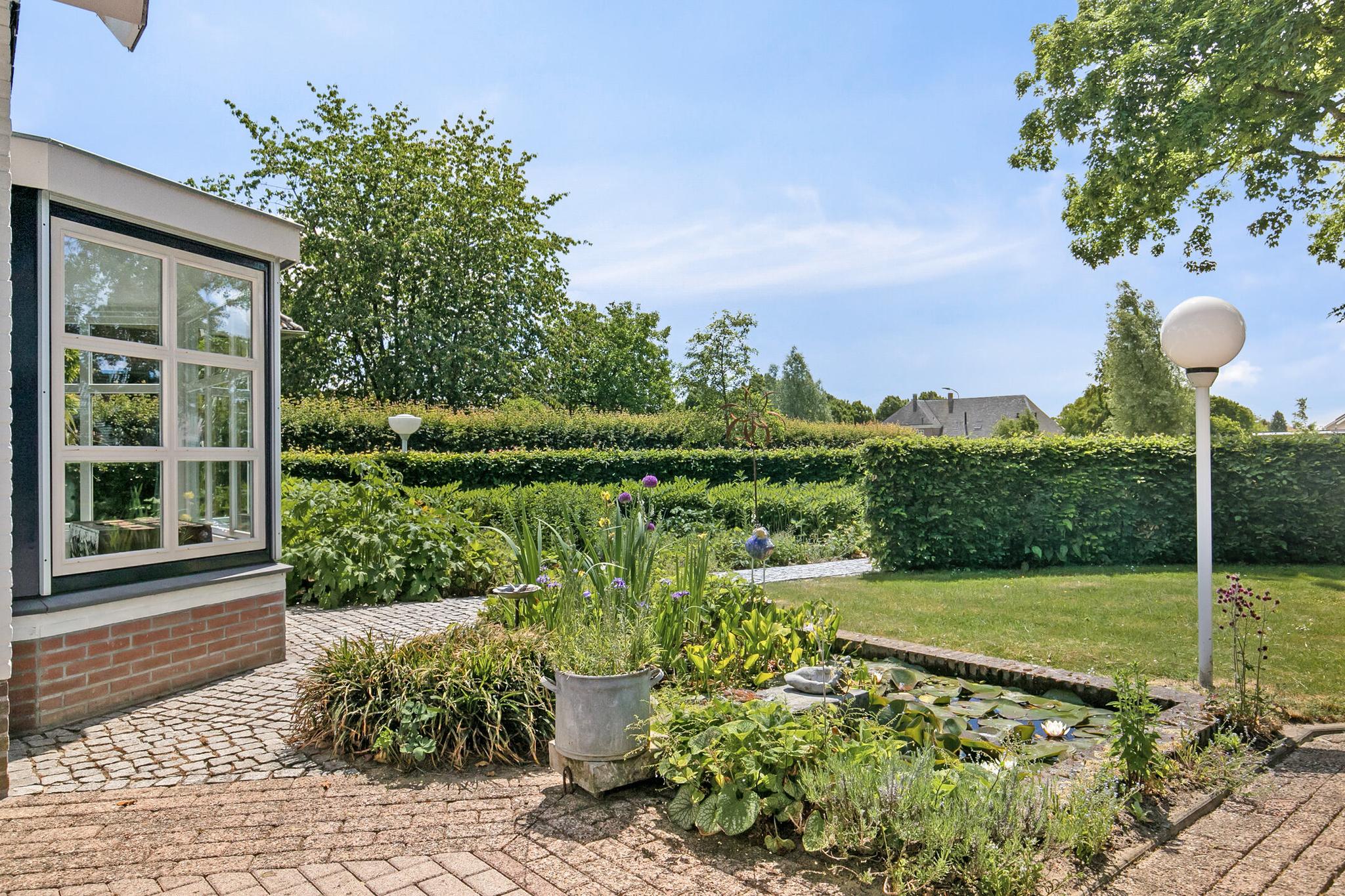ZL100675-12693-Dorpsstraat-4,-Bruchem-231841752