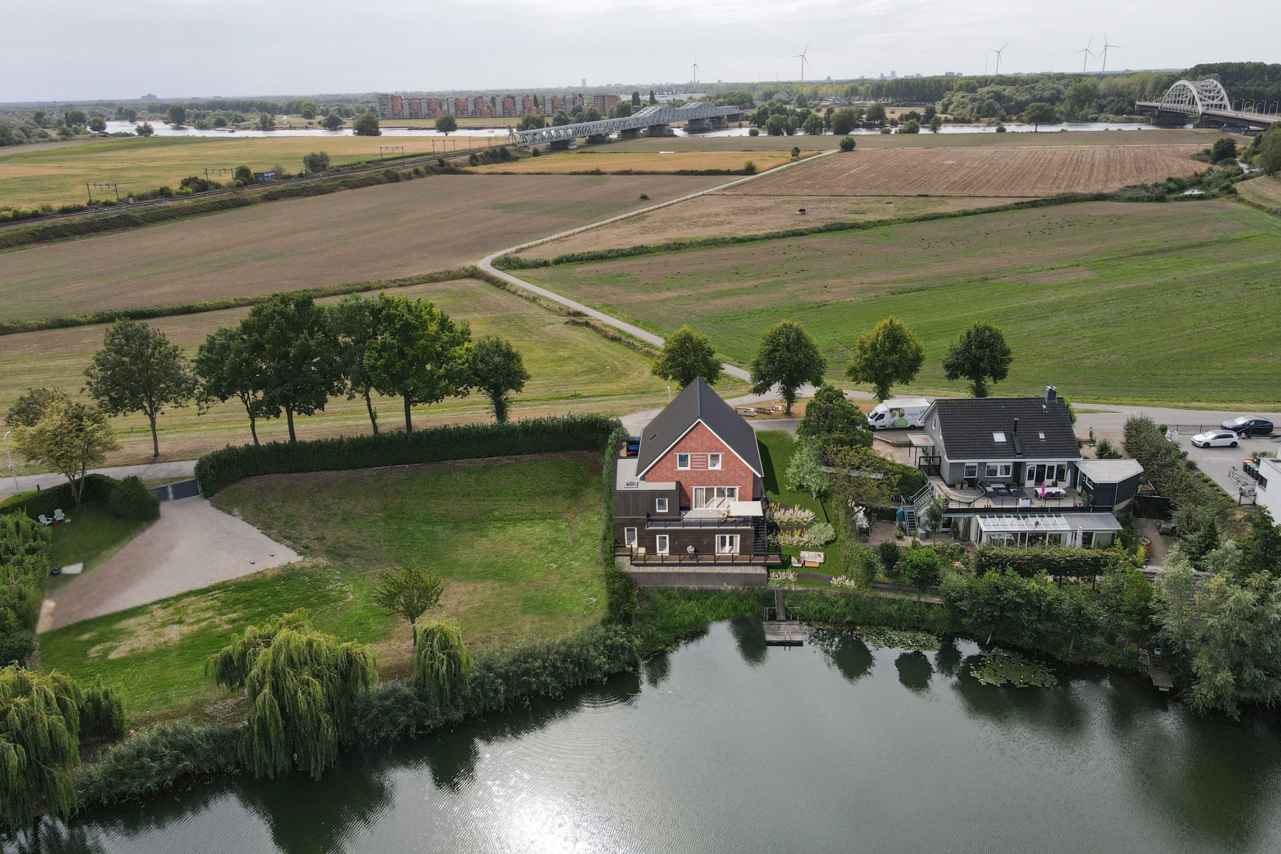 ZL100686-15160-Maasdijk-29,-Hedel-259606882