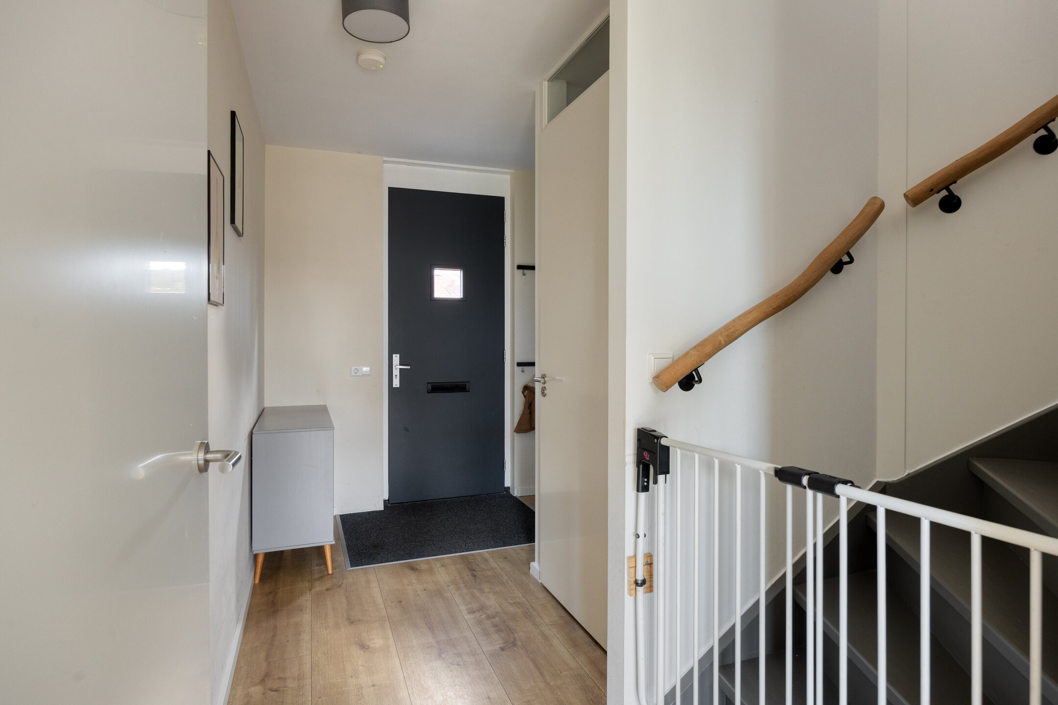 ZL100723-14924-Pr-van-Oranjestraat-32,-Zaltbommel-255462888