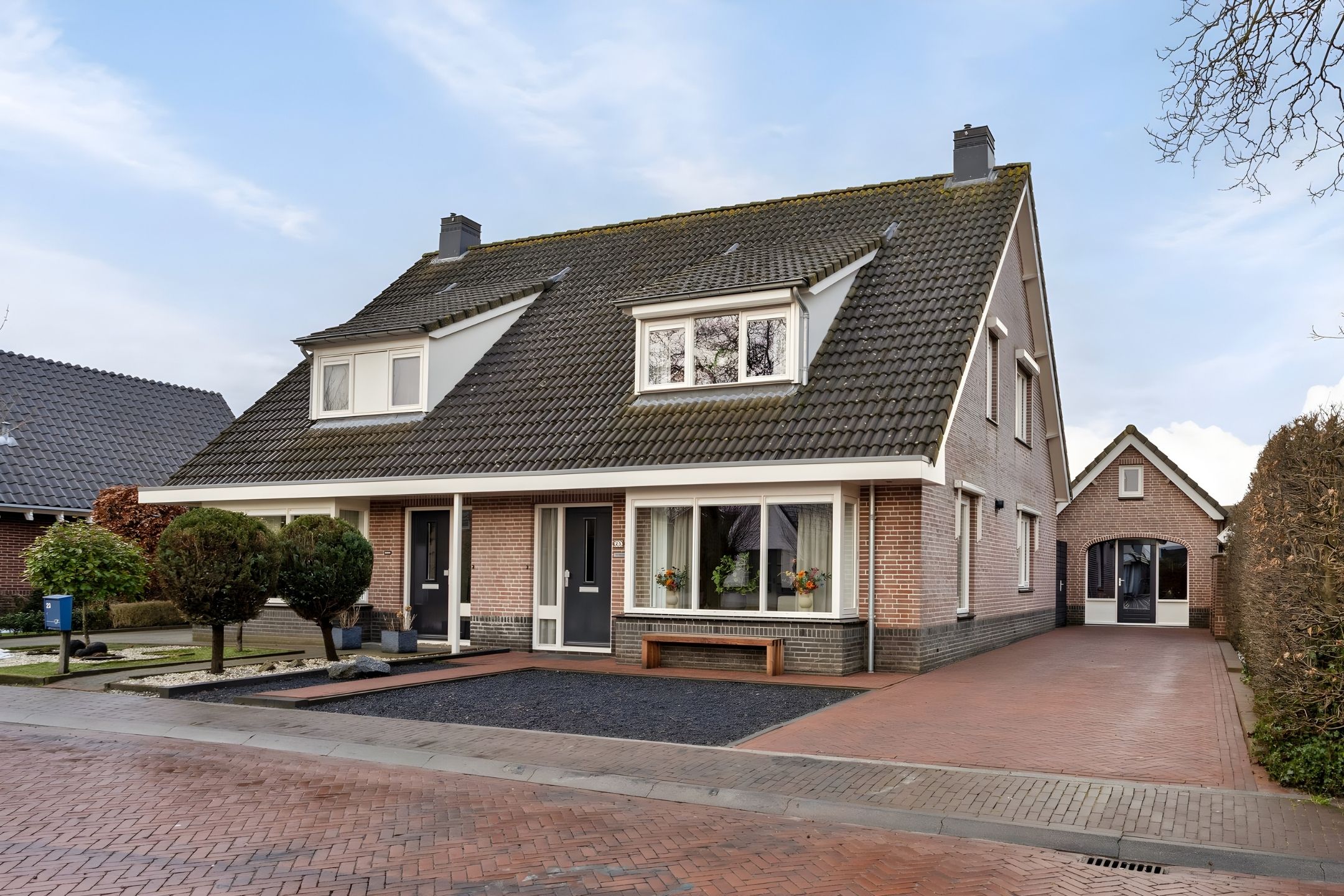ZL100726-15195-Kruispad-25,-Brakel-260118682