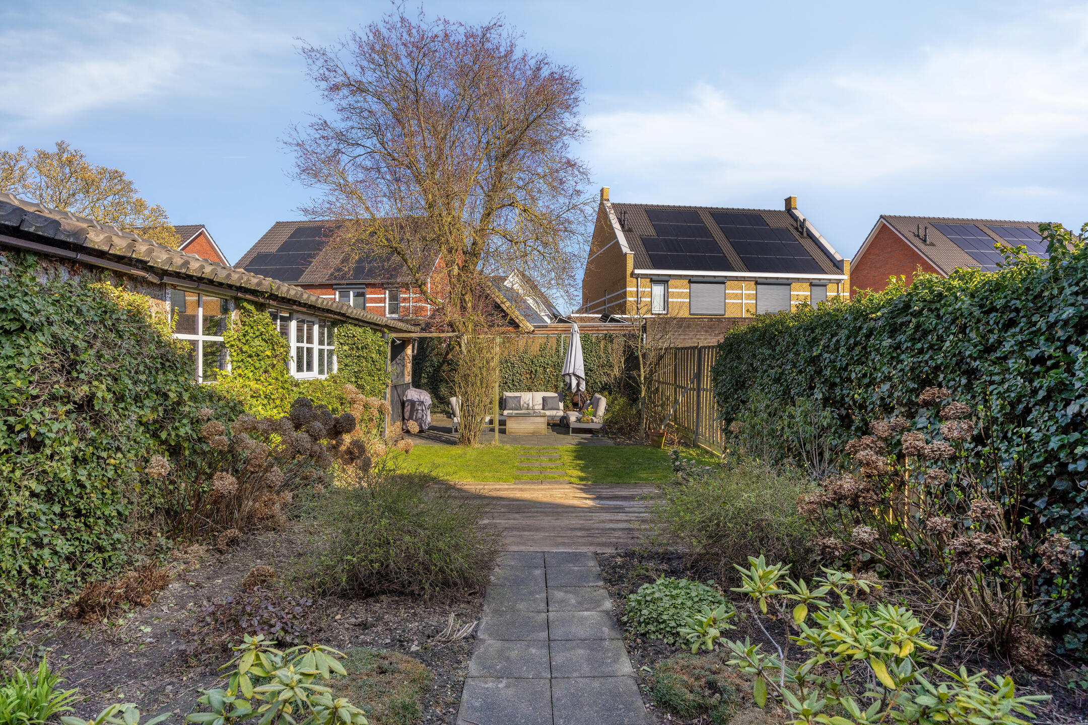 ZL100748-15926-Koningin-Wilhelminaweg-41,-Zaltbommel-266801168