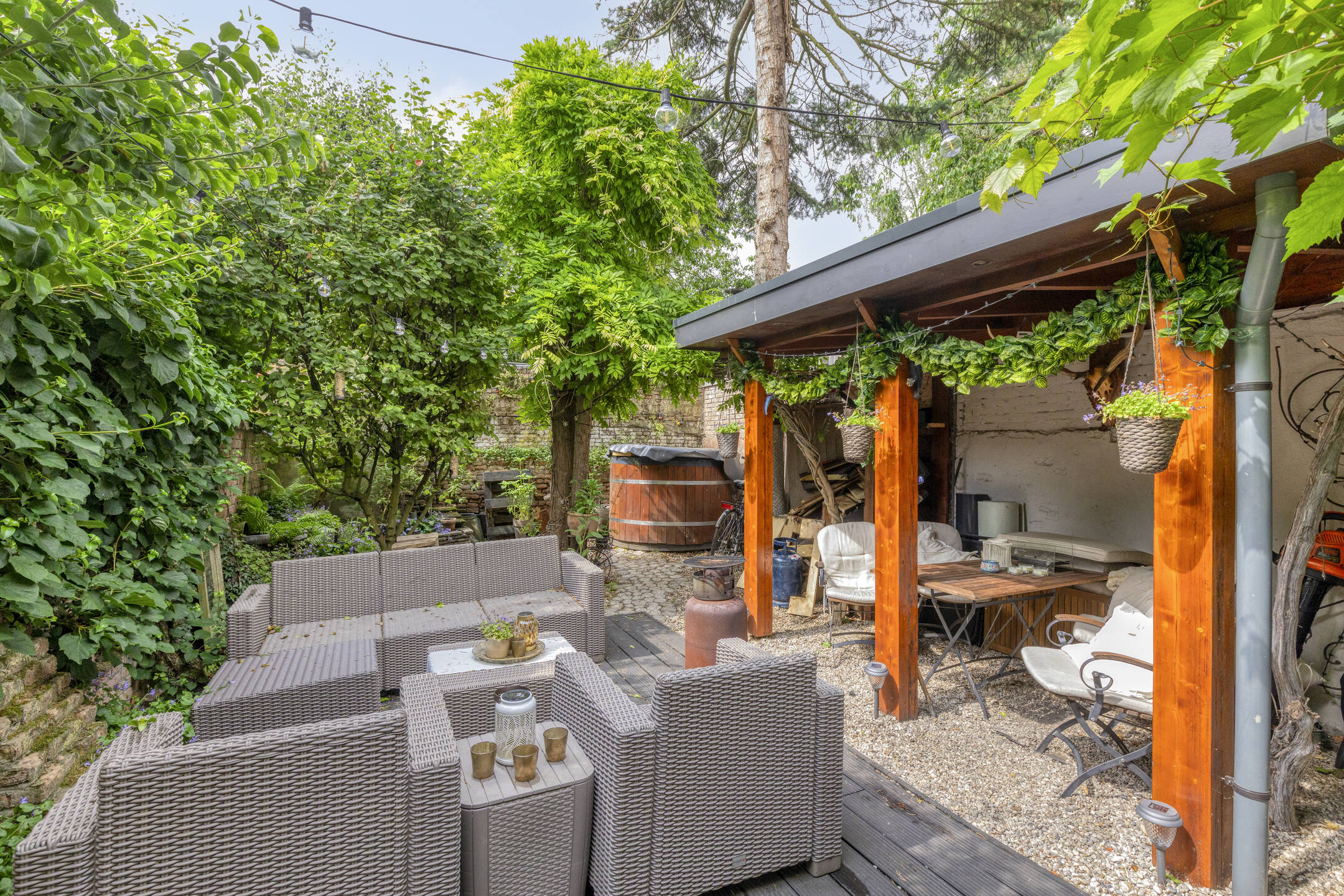 ZL100756-16326-Kerkstraat-40,-Zaltbommel-266775136