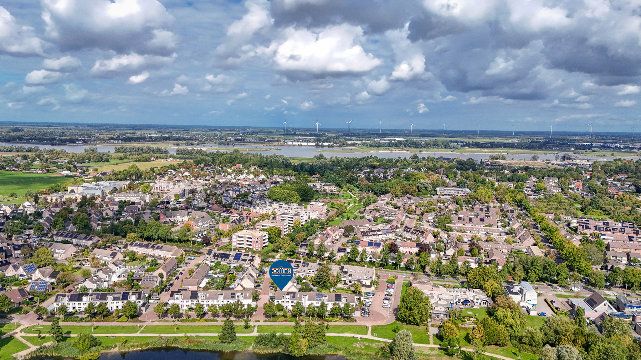 ZL100809-18728-Oeverwal-16,-Zaltbommel-293056305